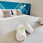 Expat Renting - Le Petit Mosaïque - Patte D'oie - Wifi Appartement *
